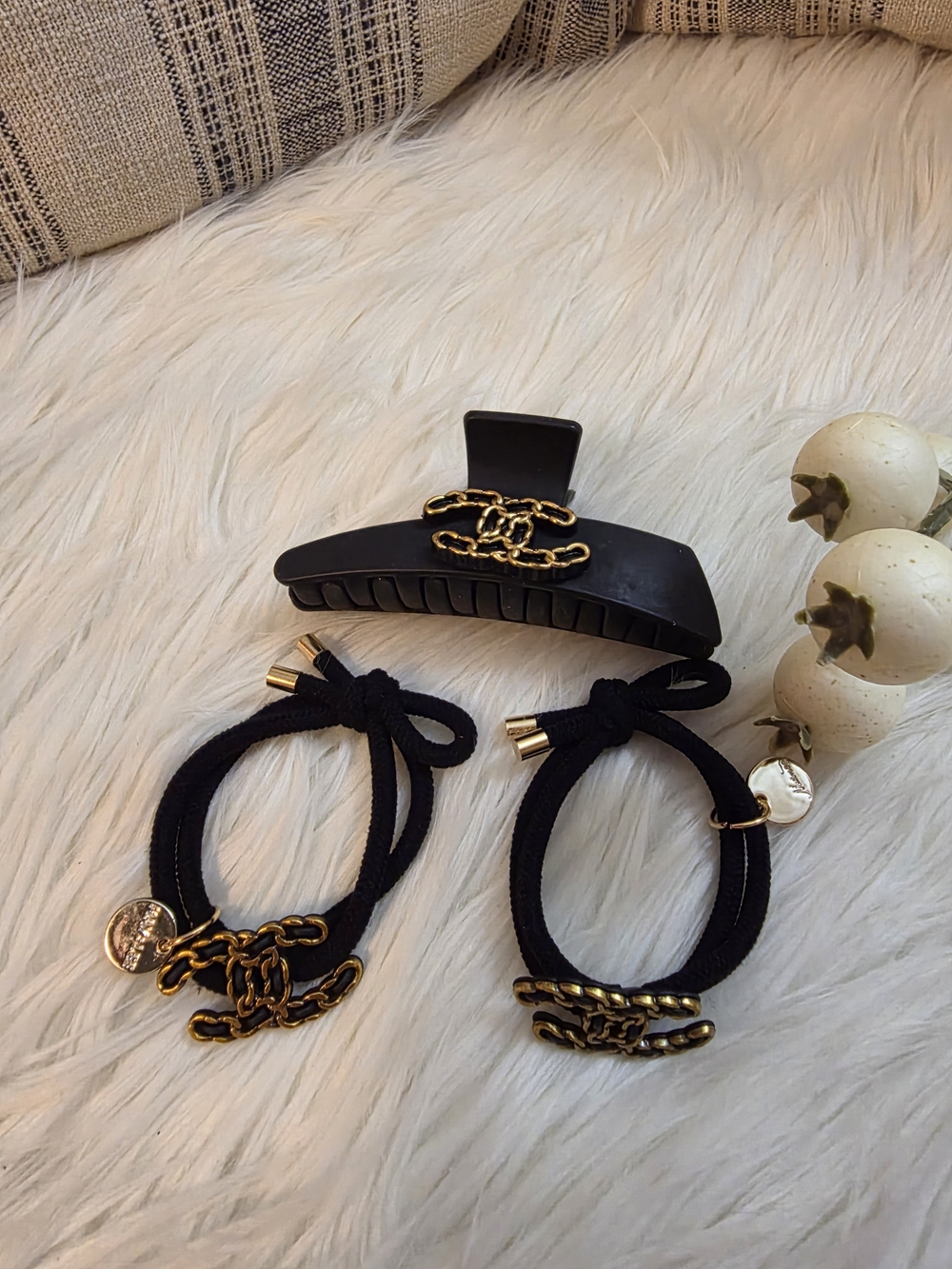 Black Hair Claw and Ponytail Set with Gold Accents - 3 Pieces